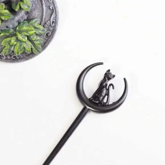 Goth/ Witchy Black Cat Hair Accessory, Hair Pin, Engraved design Front &… - Picture 1 of 4